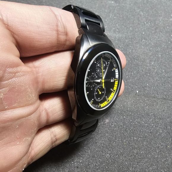 DKNY NY1283 Men's Round Chronograph Watch Black Steel Bracelet Yellow Black Dial - Picture 2 of 10